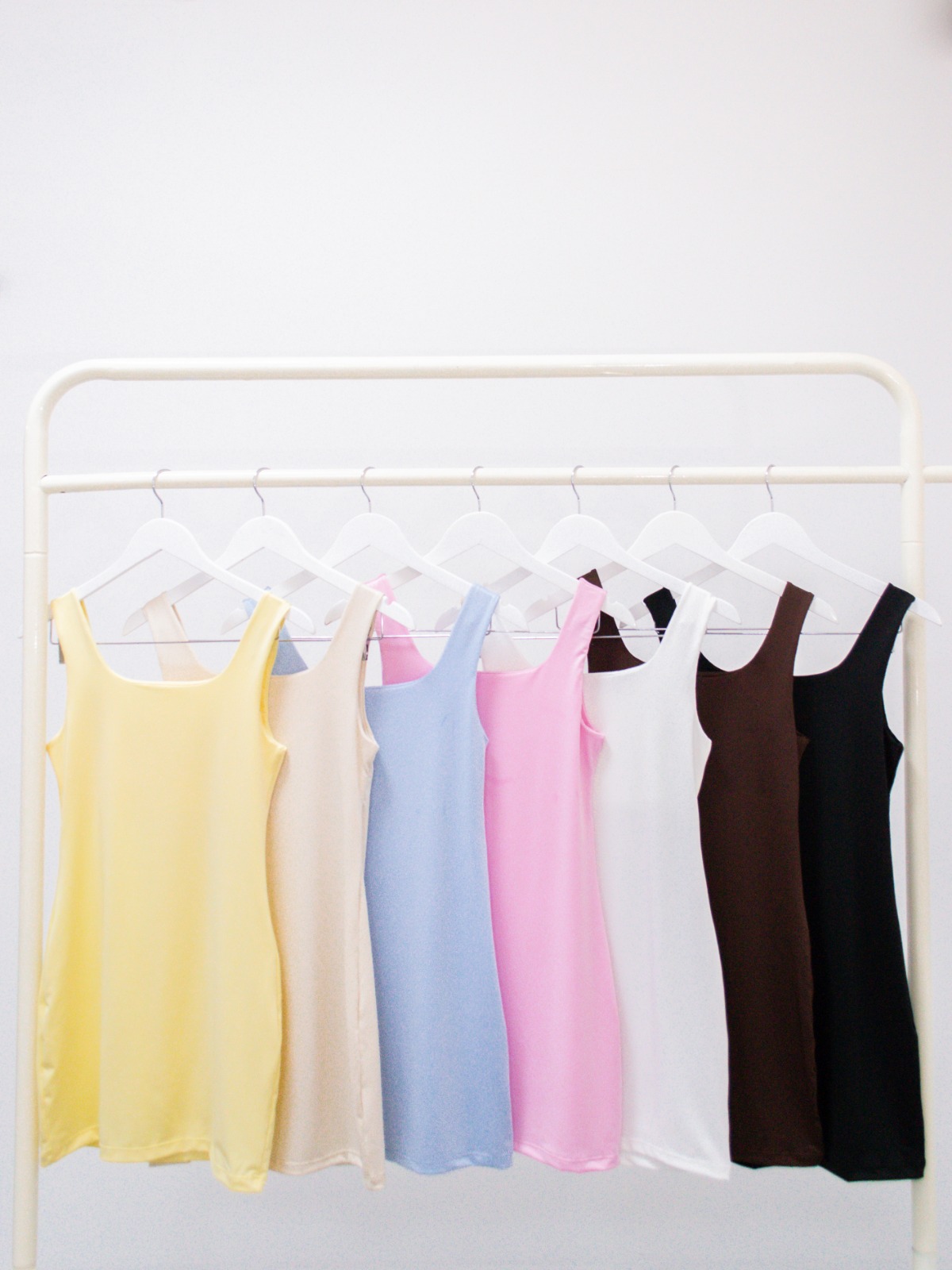 VEST MICROF ESCOTE CUADRADO