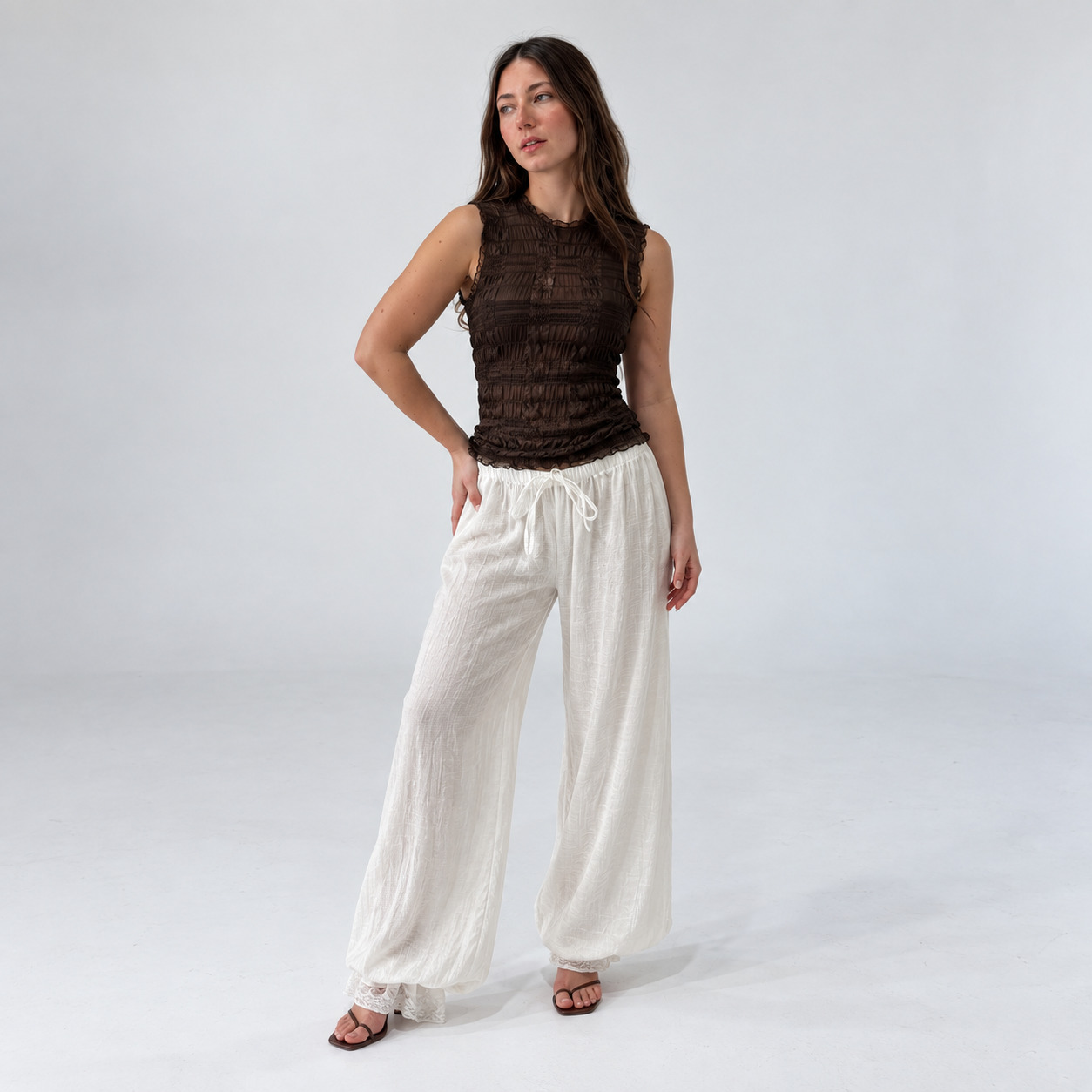 PANT BAMBULA FRUNCIDO C/ PUNTILLA