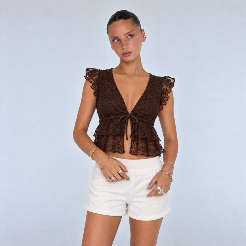 BLUSA ENCAJE VOLADITOS